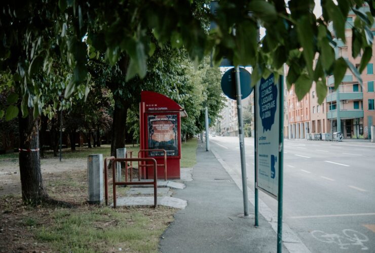 Summer holiday savings start now with free buses for kids - Photo by Emre Akyol on Pexels