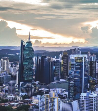 Panama's Pensionado Visa Is One of the Cheapest Ways to Retire Abroad—Here's How - Photo by Luis Quintero on Pexels