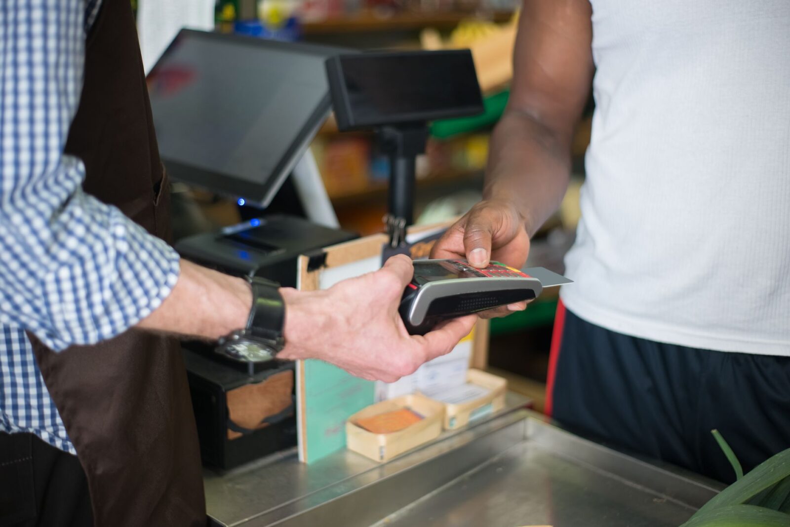 10 ways to meet a credit card minimum spending requirement - Photo by Kampus Production on Pexels
