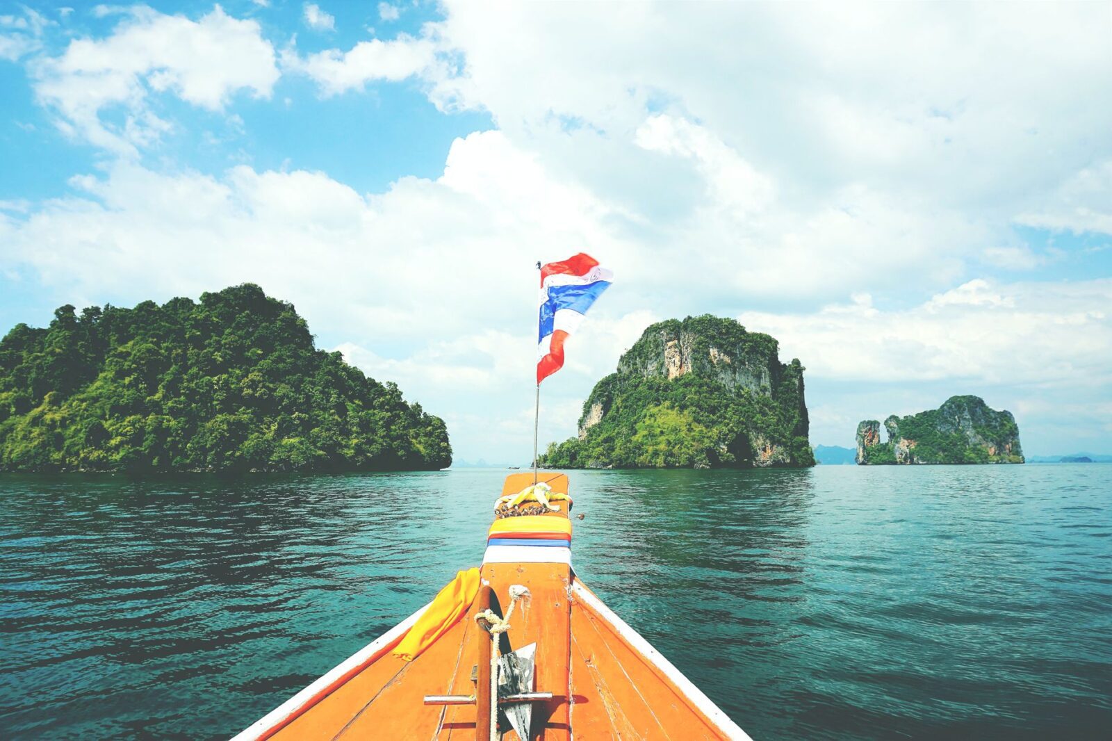 Phuket Overtakes Other Southeast Asian Cities with a 4.7% Increase in Leisure Travel Spending, While Singapore a Top Source Market - Photo by Tom Lorber on Pexels
