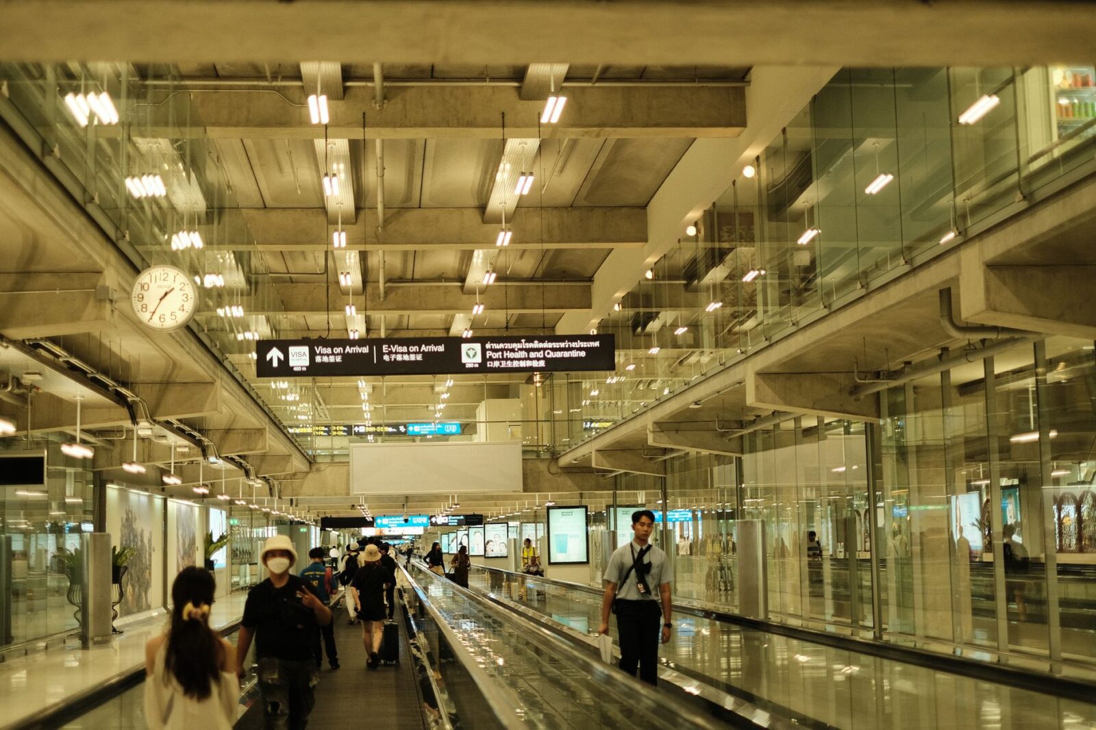 visa on arrival for indians - Photo by Hoài Nam on Pexels