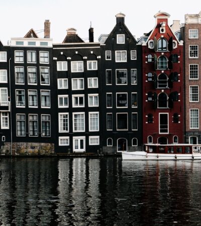 best hotels in amsterdam city center - Photo by Mathias Reding on Pexels