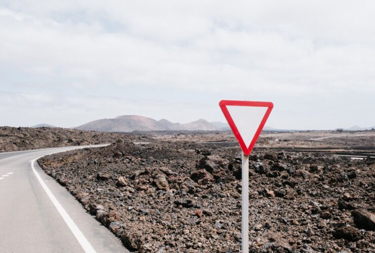state department travel advisory - Photo by Mathias Reding on Pexels