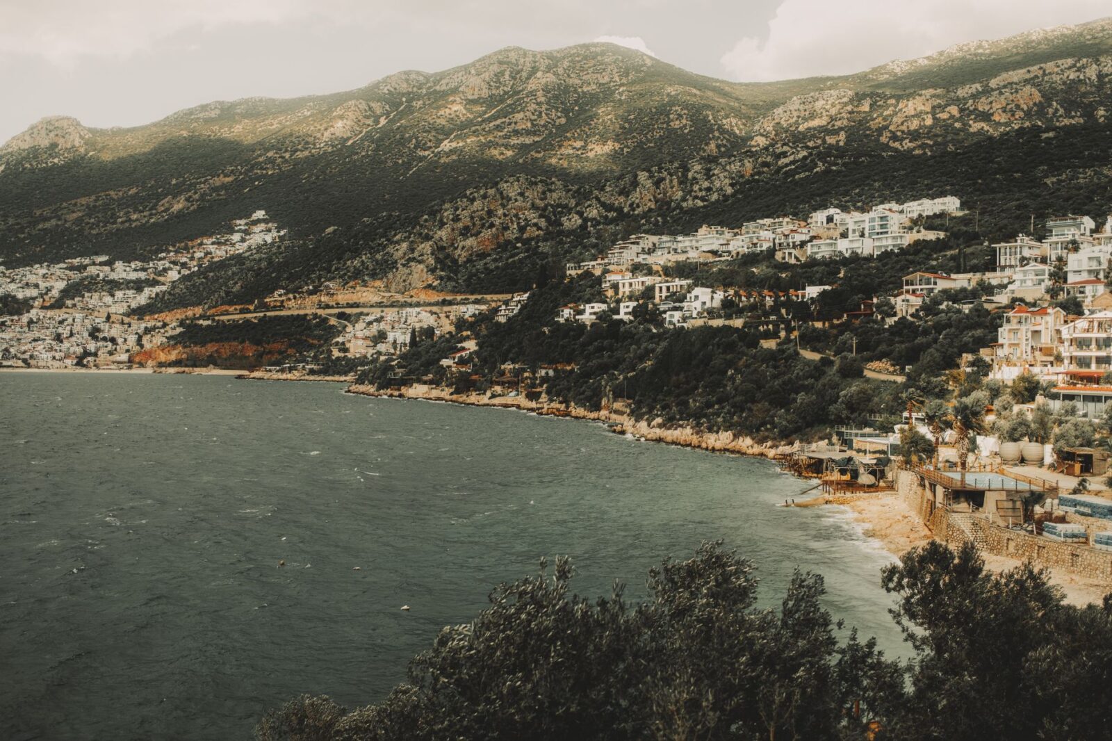 Amazing Bridges Around the World Every Traveler Should See - Photo by UMUT ๐๐
ฐ๐ on Pexels