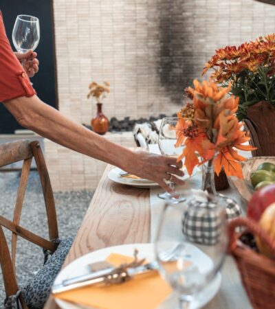 12 Friendsgiving-Friendly Airbnbs to Book If You Want to Be the Martha Stewart of Your Group - Photo by RDNE Stock project on Pexels
