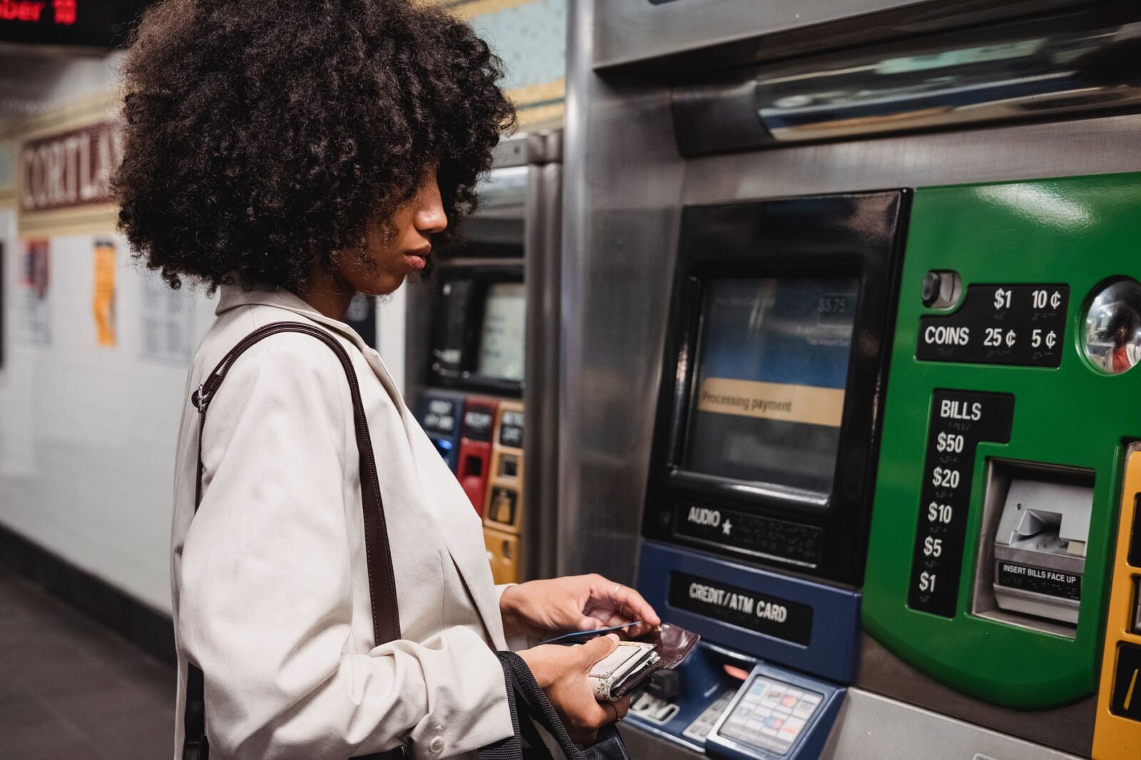 The best time to apply for these popular Capital One credit cards based on offer history - Photo by Roberto Hund on Pexels