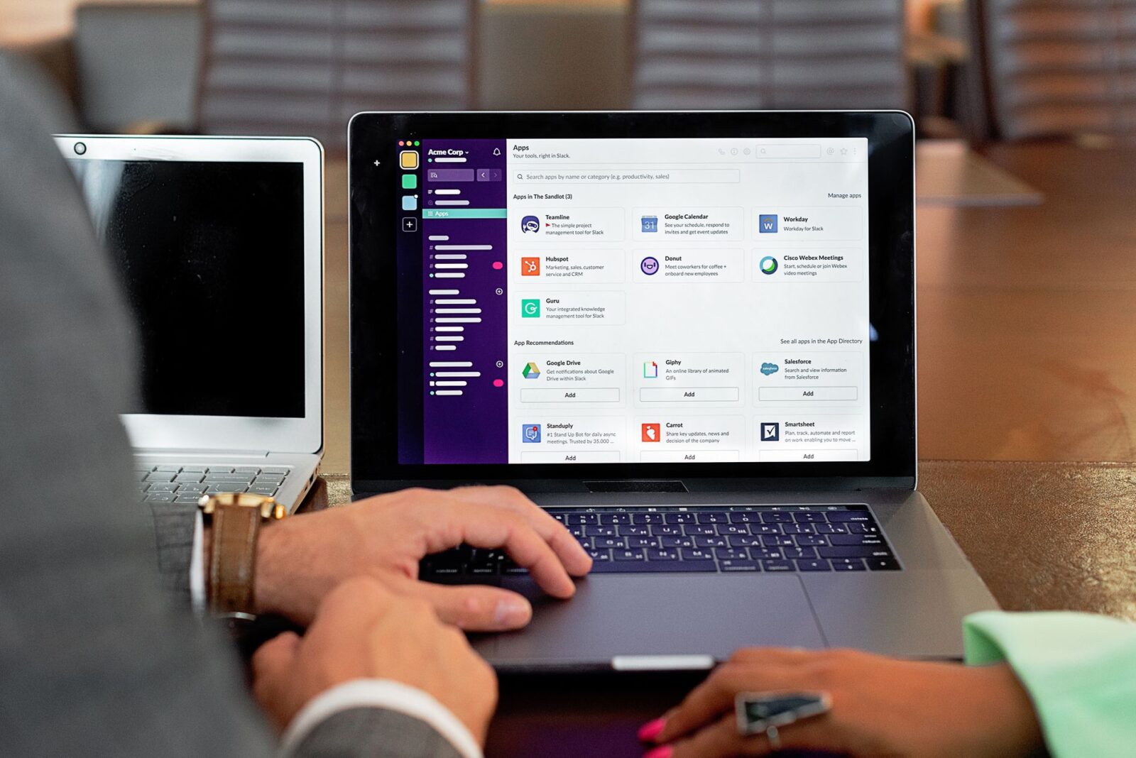 Vrbo’s Biggest Product Push Yet, and What Hosts Need to Know - Photo by Mikhail Nilov on Pexels