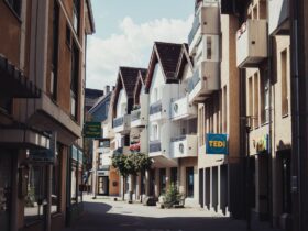 Europe Prepares New Law to Support Cities’ Airbnb Crackdowns - Photo by Arlind D on Pexels