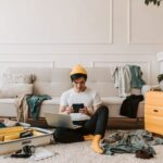 holiday travel safety tips - Photo by Vlada Karpovich on Pexels