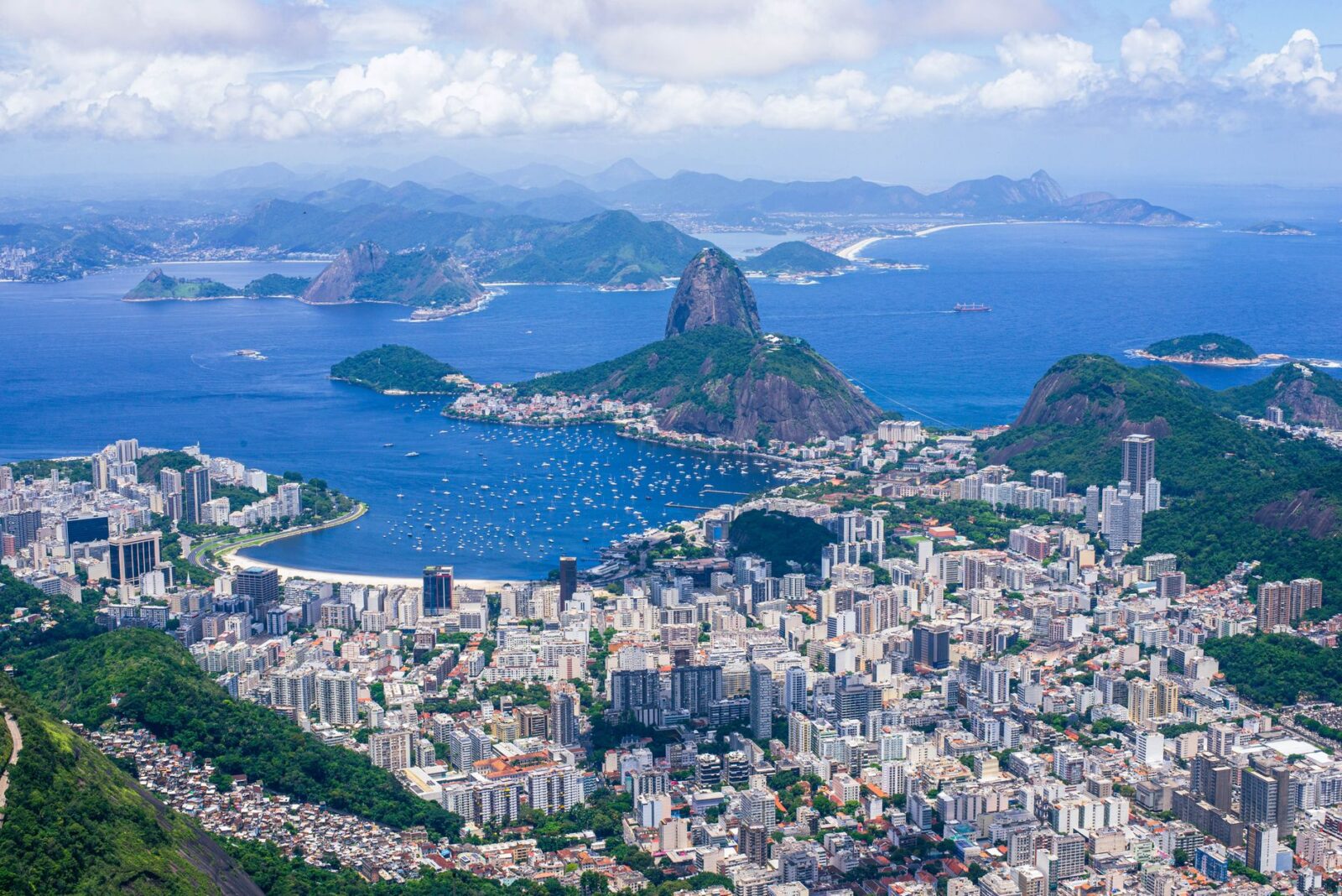 brazil travel advisory - Photo by Danilo Marcelino on Pexels
