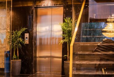 1 Hotels takes Austin, a social-focused Hyatt all-inclusive and more hotel news - Photo by SVH Manali on Pexels