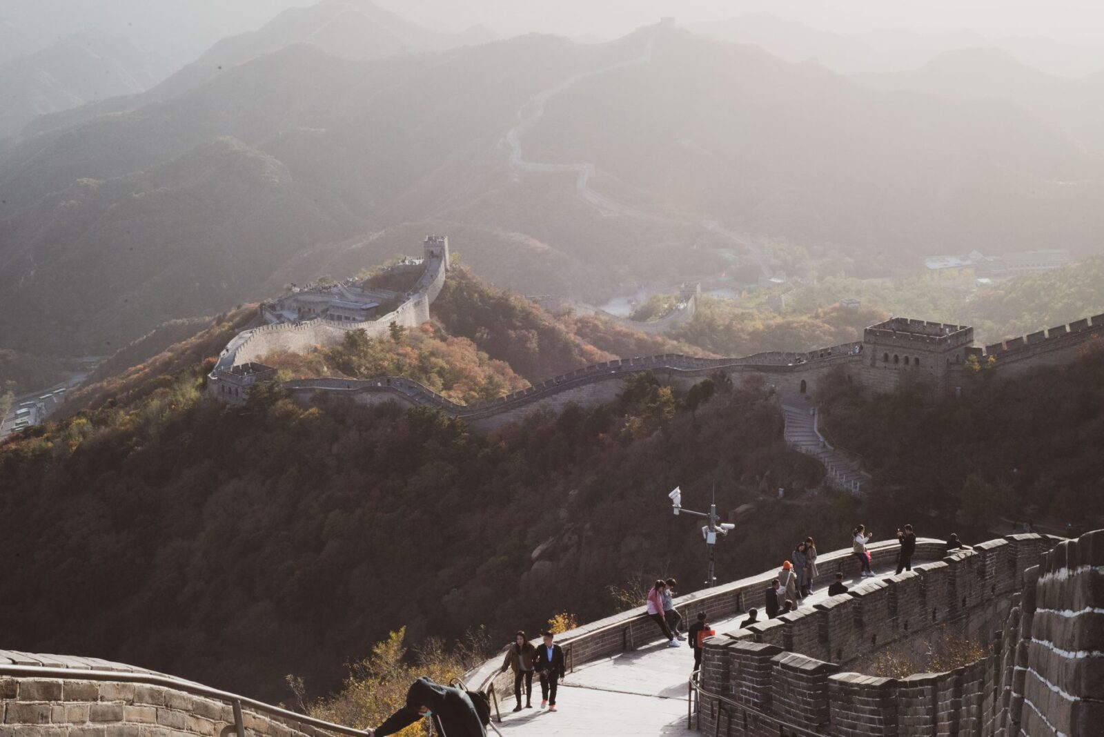 The Race for Chinese Travel Demand Is Now a Fight to Get on the AI Shortlist - Photo by David Yu on Pexels