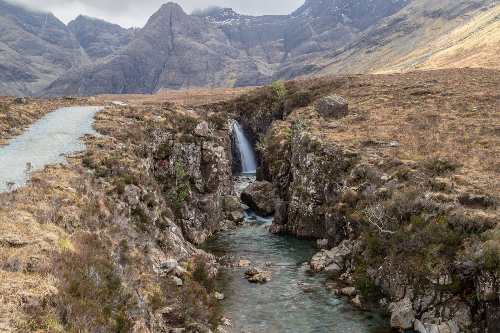 best places to visit in scotland - Photo by Stuart Robinson on Pexels