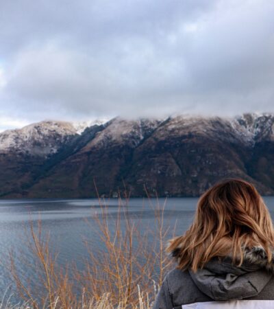 In Heart of the Beast, New Zealand's South Island Makes a Compelling Dupe for Alaska - Photo by Elaine Carstens on Pexels