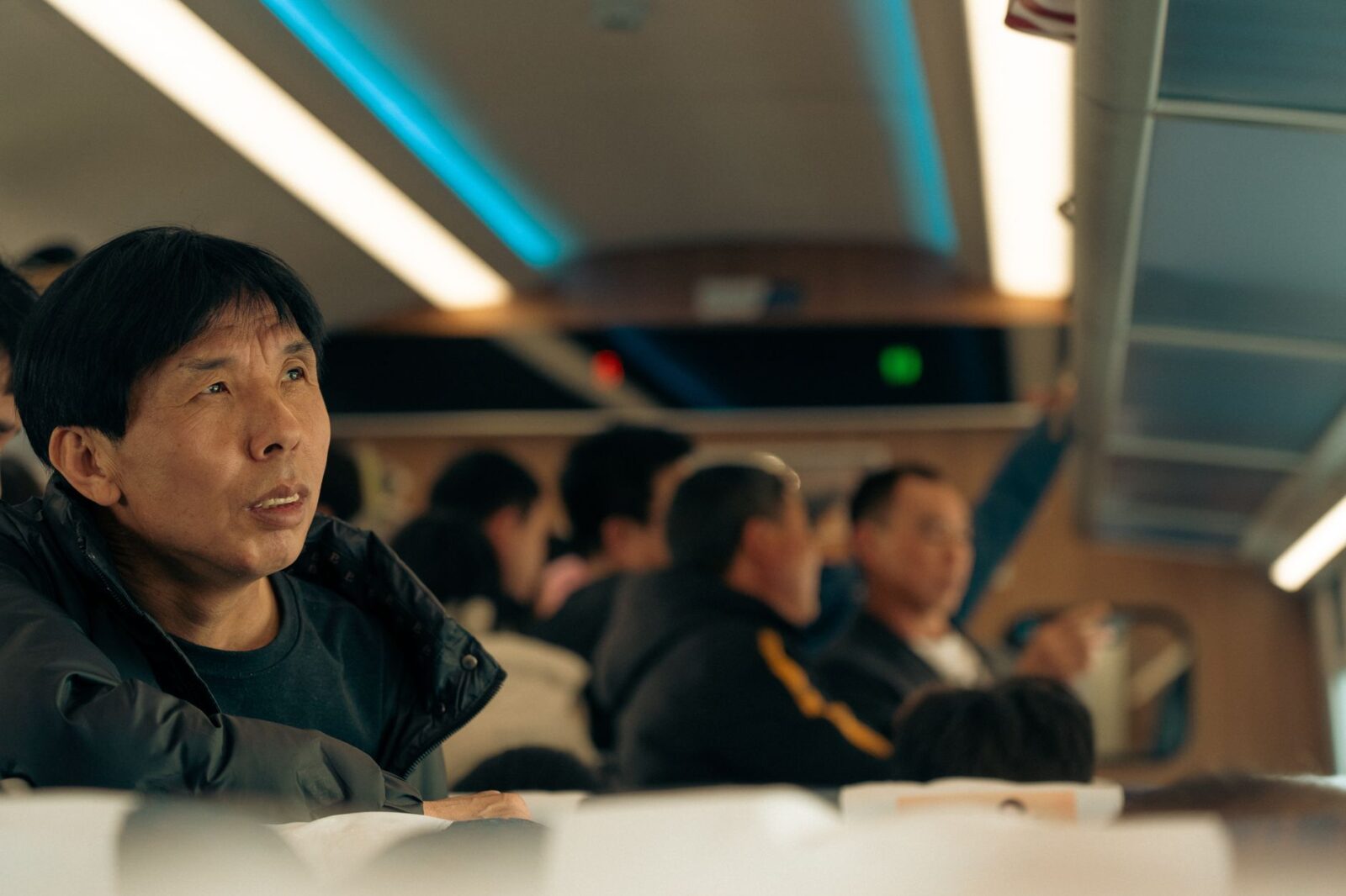 Here’s How to Say ‘No’ to Swapping Seats on a Flight, According to a Conflict Expert - Photo by Austin Russell on Pexels