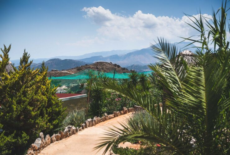 Off-Season Greece: To Avoid the Crowds on Crete, Hike and Ski in Early Spring - Photo by Alex Staudinger on Pexels