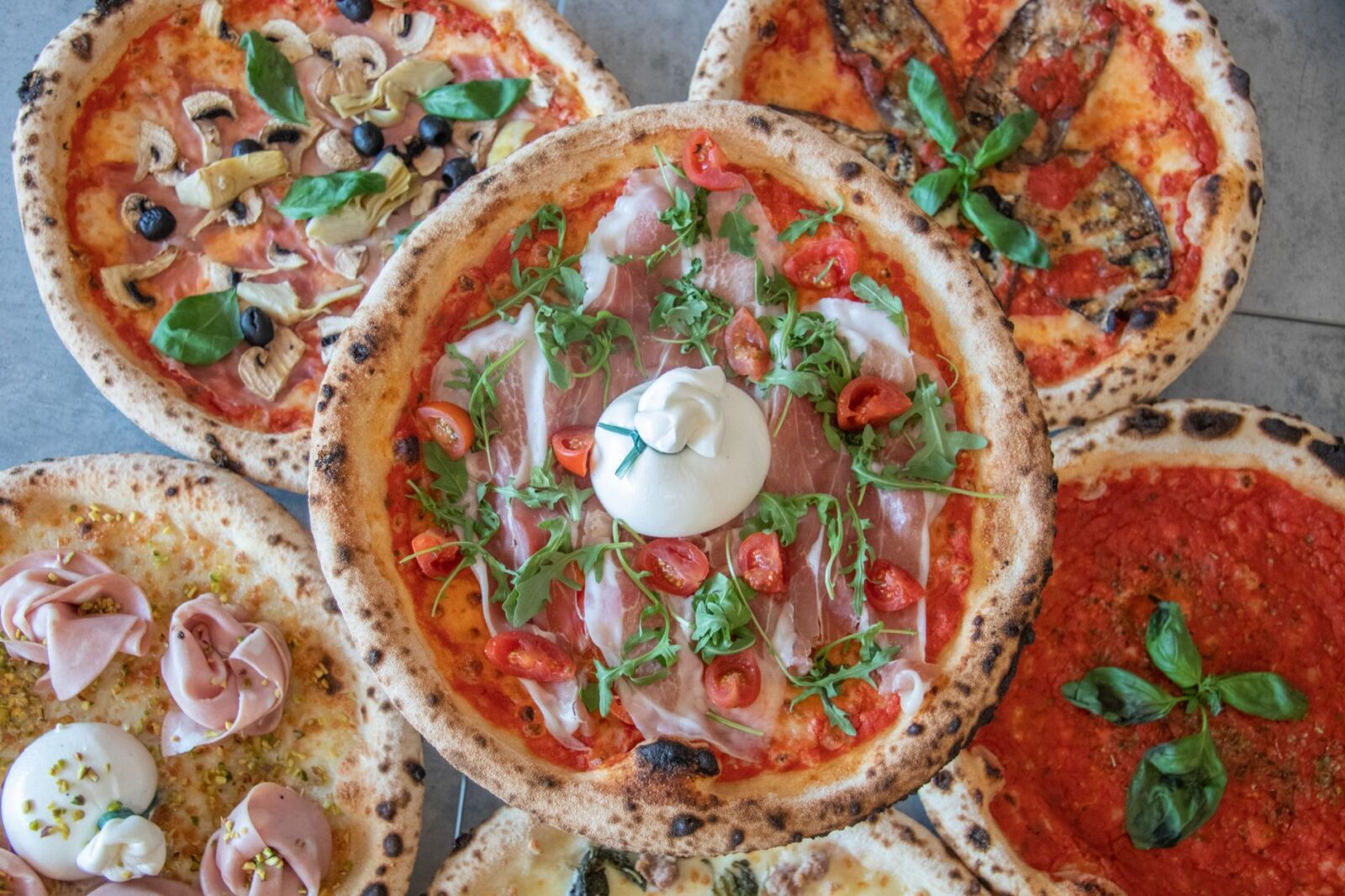 Where to Get Pizza in Naples, Italy, Home of the Original Margherita Pie - Photo by Giona Mason on Pexels