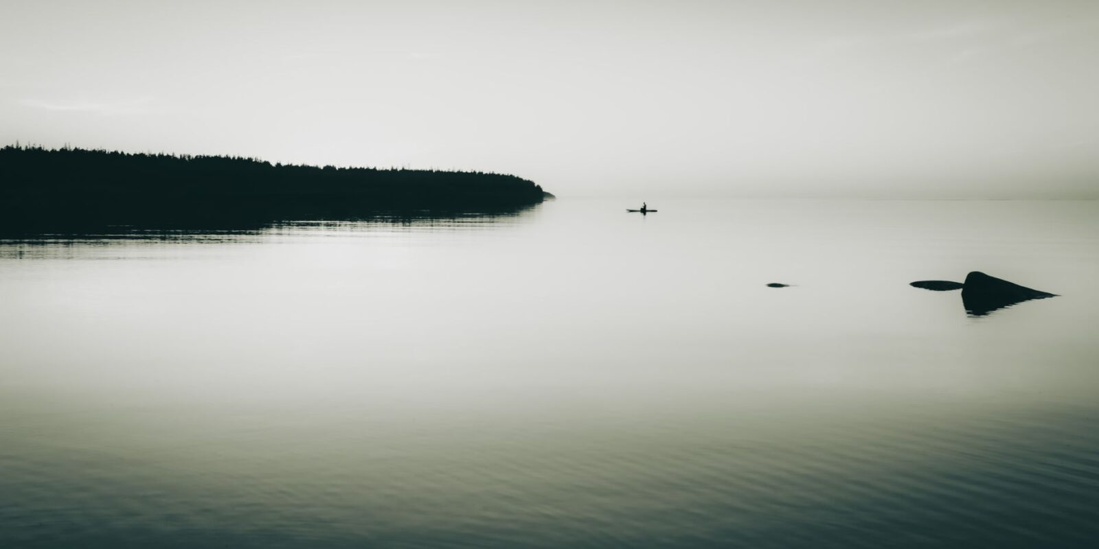 This Peaceful Southern Spot Was Just Named the Calmest Beach in the U.S.—and It Has Small-town Charm and Few Crowds - Photo by Anton Ivanov on Pexels