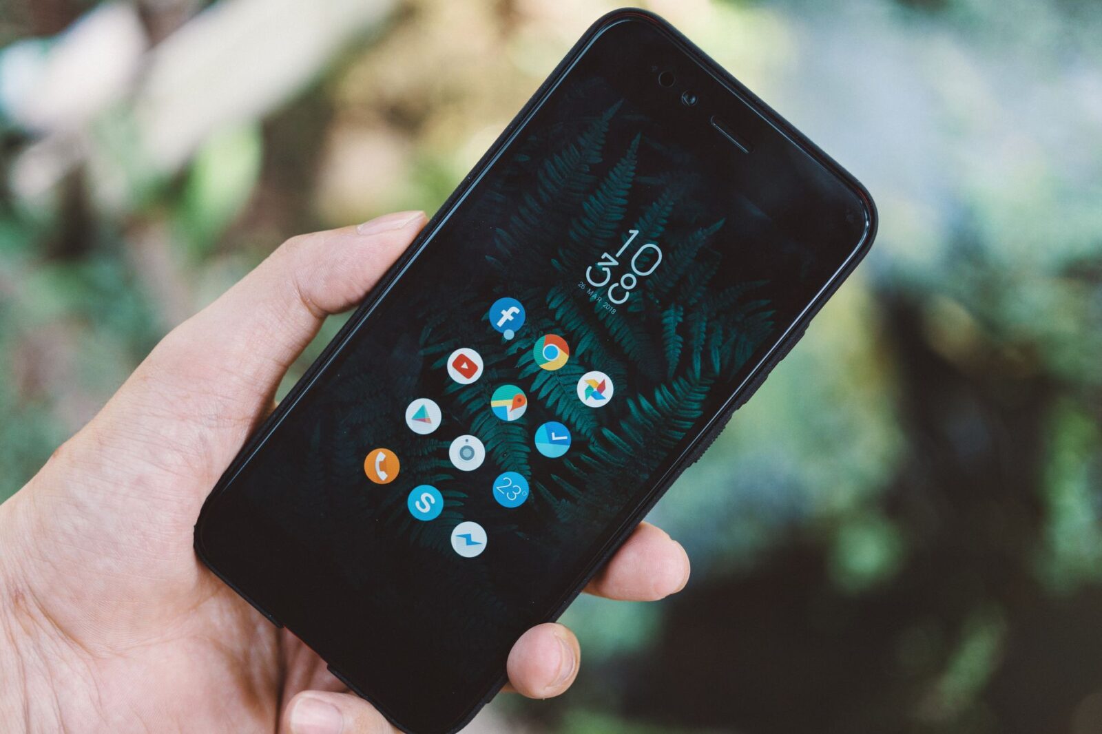 The New Travel Loyalty Leaders Aren’t Hotels or Airlines — They’re Banks - Photo by FOX ^.ᆽ.^= ∫ on Pexels