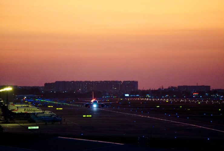 spirit airlines - Photo by Tuan Vy on Pexels