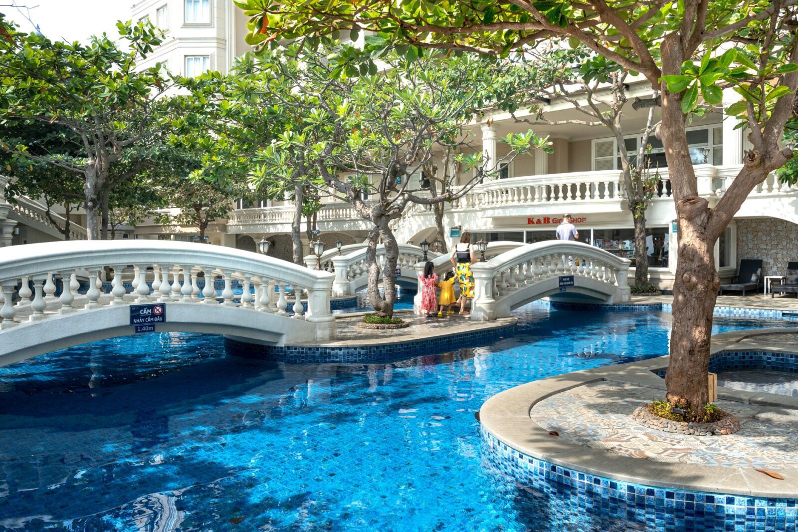 best hotels in new york - Photo by Quang Nguyen Vinh on Pexels