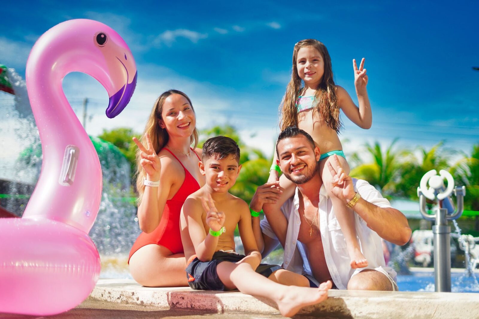 last.minute cruise deals - Photo by René Roa on Pexels