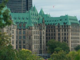 Minister Metlege Diab highlights new Productivity Mega Deduction to help businesses invest, grow, and create jobs in Canada - Photo by Tobi Babalola on Pexels