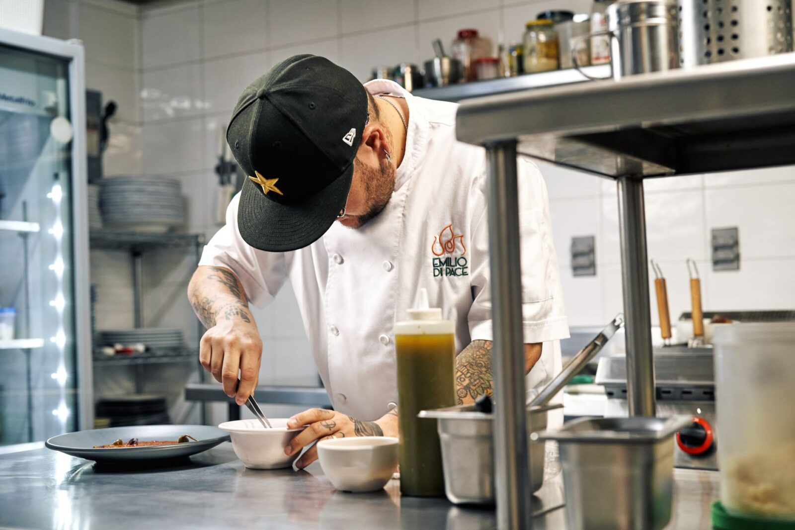 Airlines Can’t Upgrade Every Plane – So They’re Upgrading the Menu - Photo by Willians Huerta on Pexels